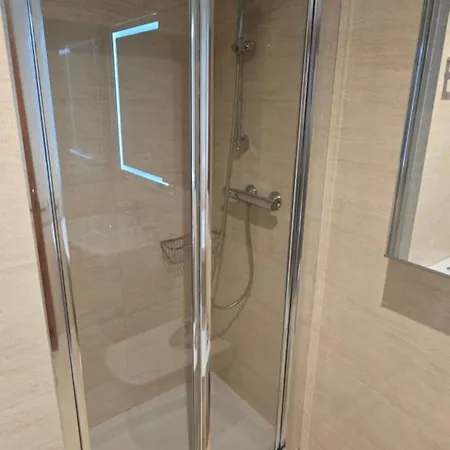 Ola Rosaleda Apartamento *